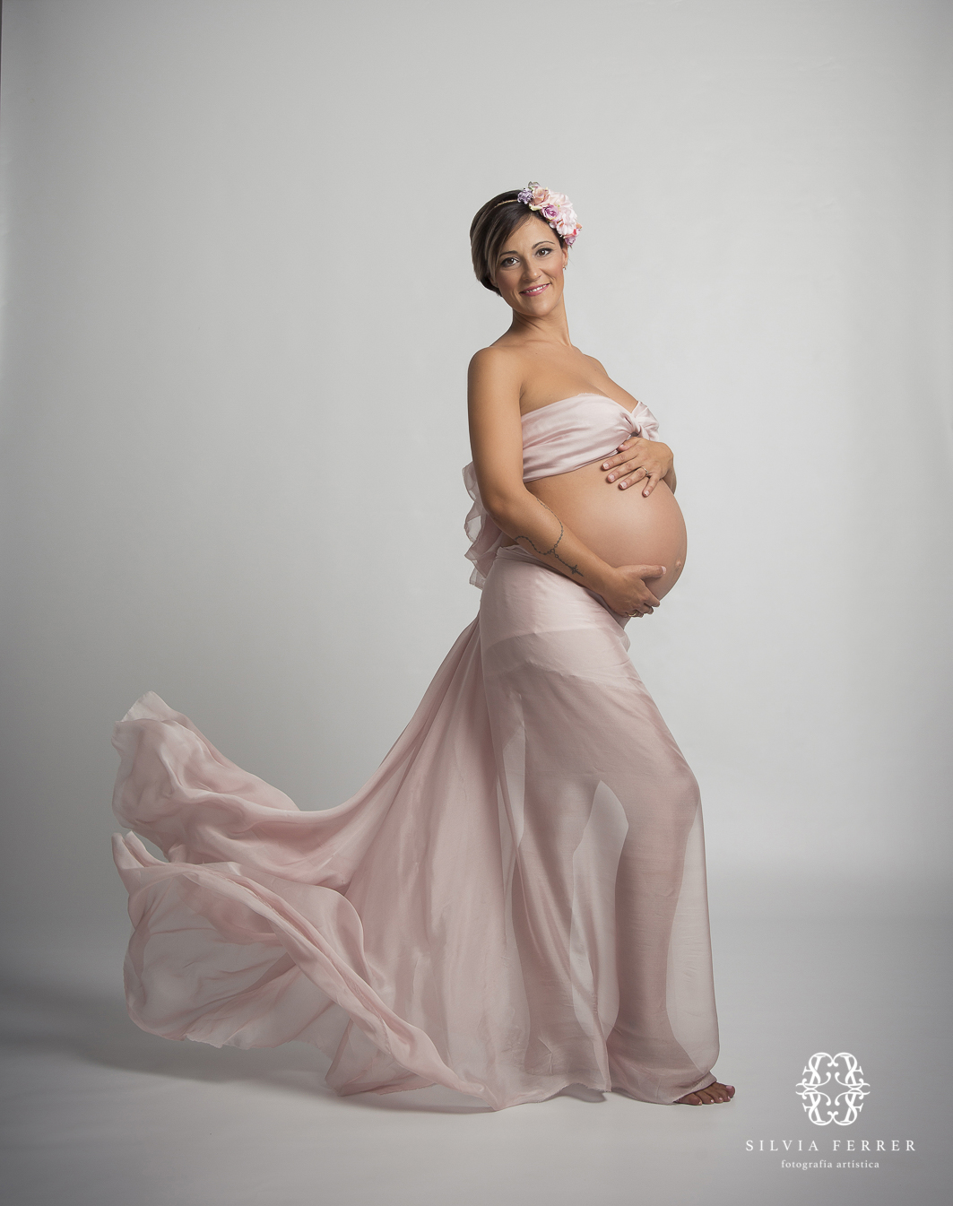 fotos de embarazada en estudio