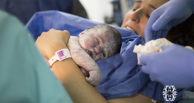 Nacimiento de Noa + Parto natural en Hospital Quirón de Murcia + Recién nacido.