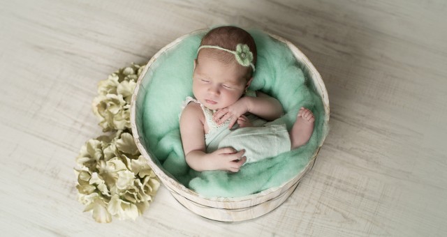 Fotos newborn + sesión de recién nacido + Chloe.