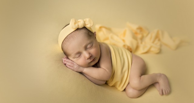 Fotos de recién nacido + Newborn Session + Clara + 8 días + Silvia Ferrer.