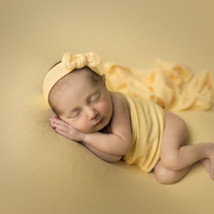 Fotos de recién nacido + Newborn Session + Clara + 8 días + Silvia Ferrer.