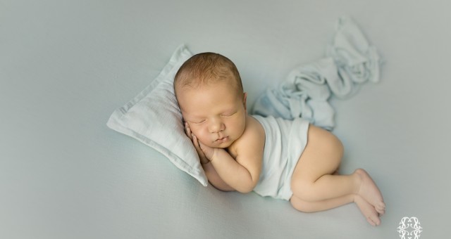 Newborn session + Fotos de recién nacido + Diego + Silvia Ferrer.