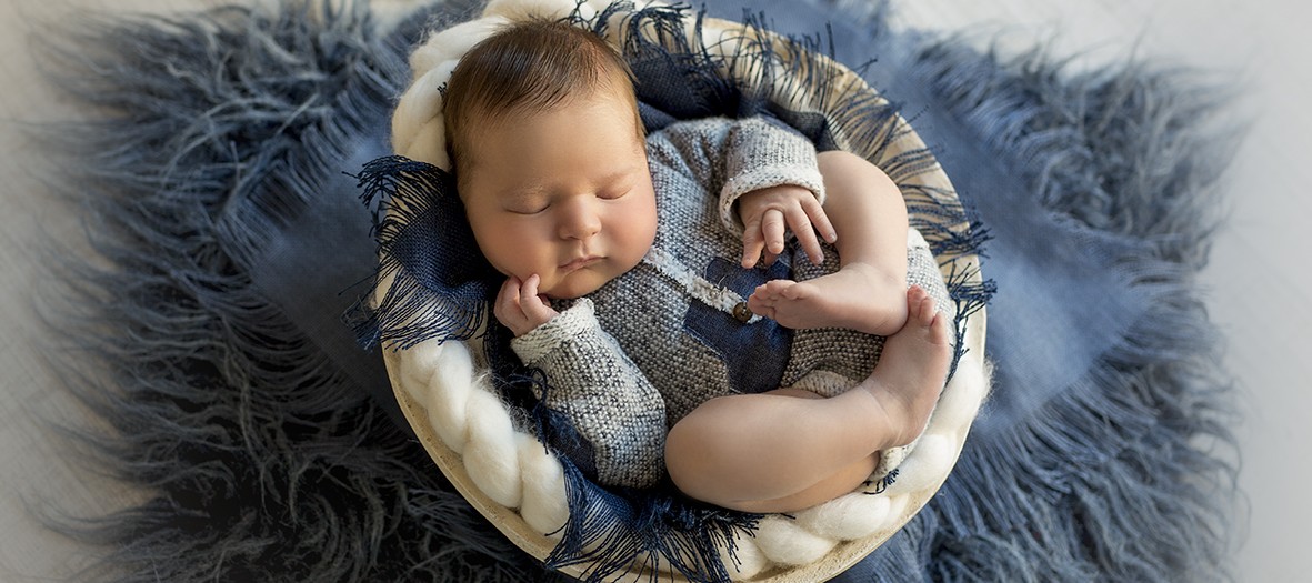Fotos de bebé recién nacido + Newborn session + Álvaro + Silvia Ferrer.
