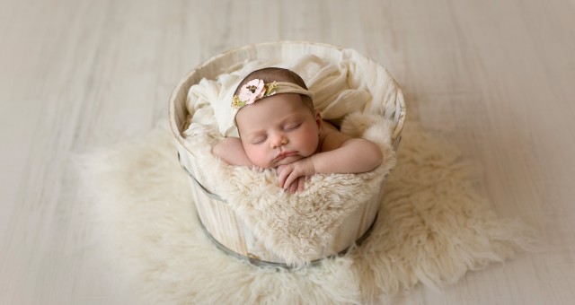 Fotos de recién nacidos +  Newborn + Fotografía infantil + Vega.