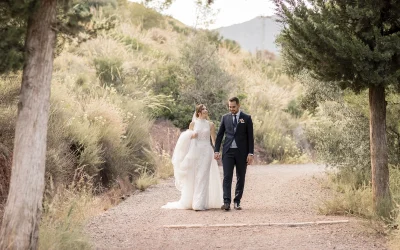 Mario y Almudena + La Santa de Totana